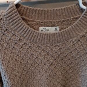 Hollister Women's Textured Beige Sweater